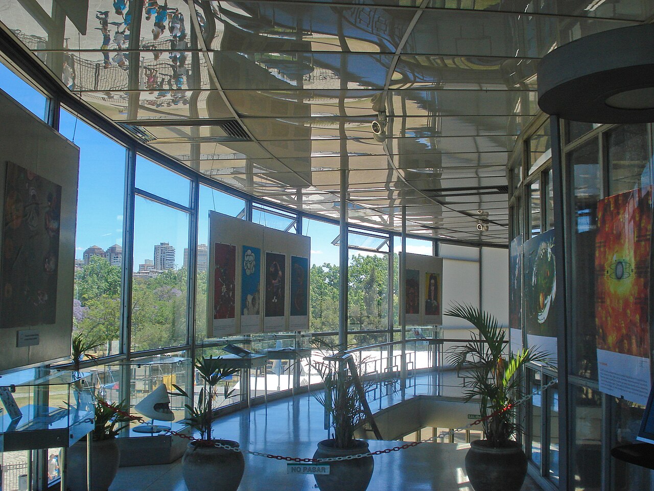 The entrance hall of Planetario Galileo Galilei in Buenos Aires, photographed in 2008