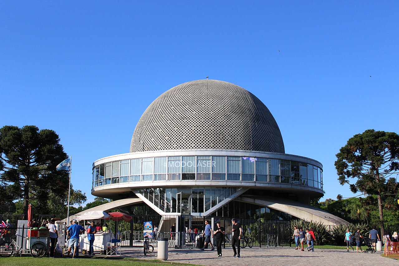 The raised circular building and dome of Planetario Galileo Galilei in Buenos Aires