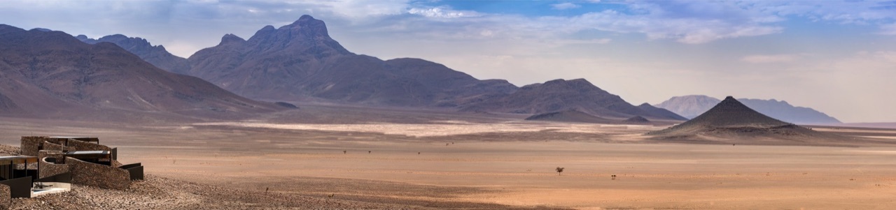 andBeyond Sossusvlei Desert Lodge under the night sky