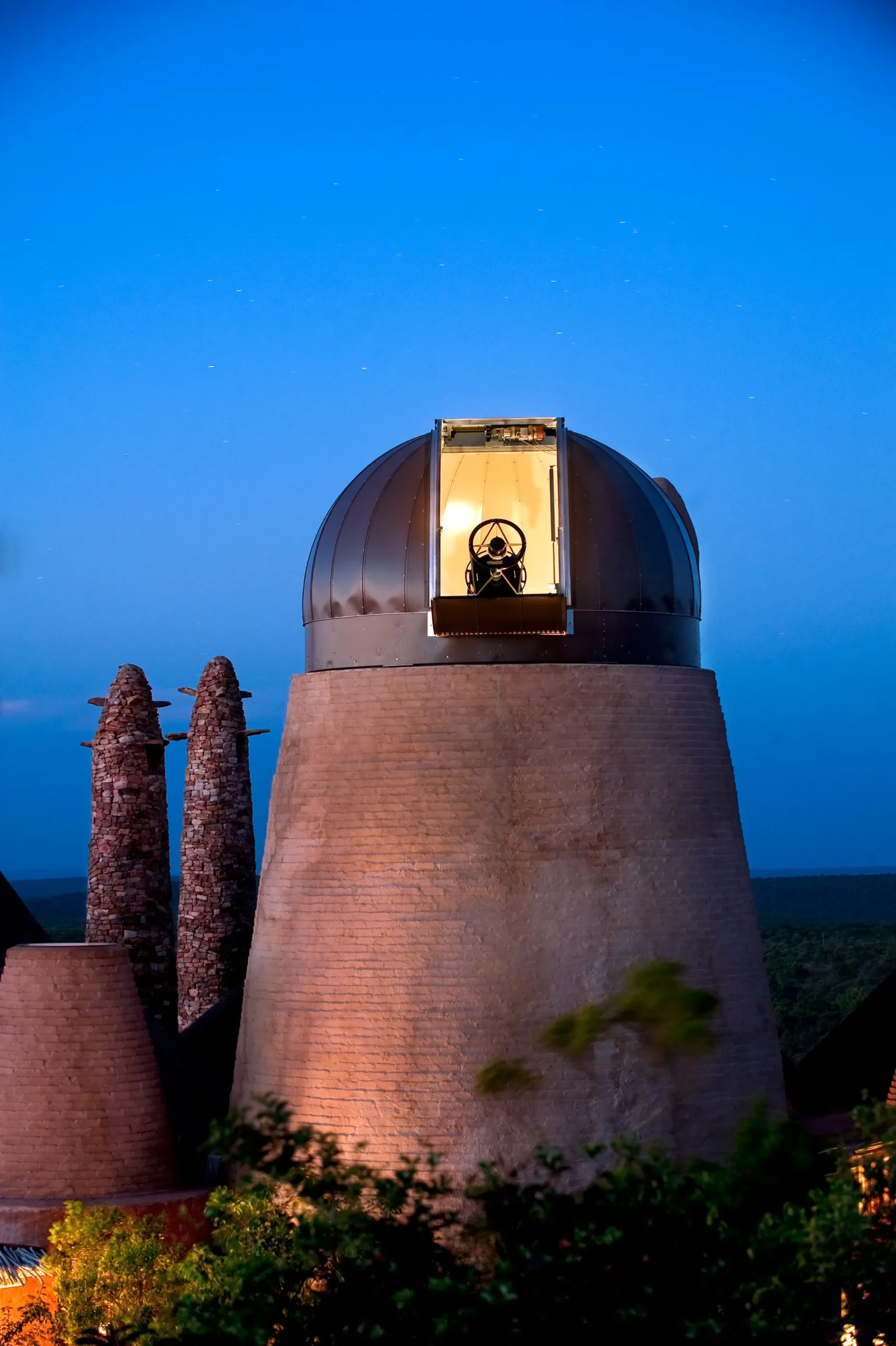 Leobo Private Reserve under the night sky