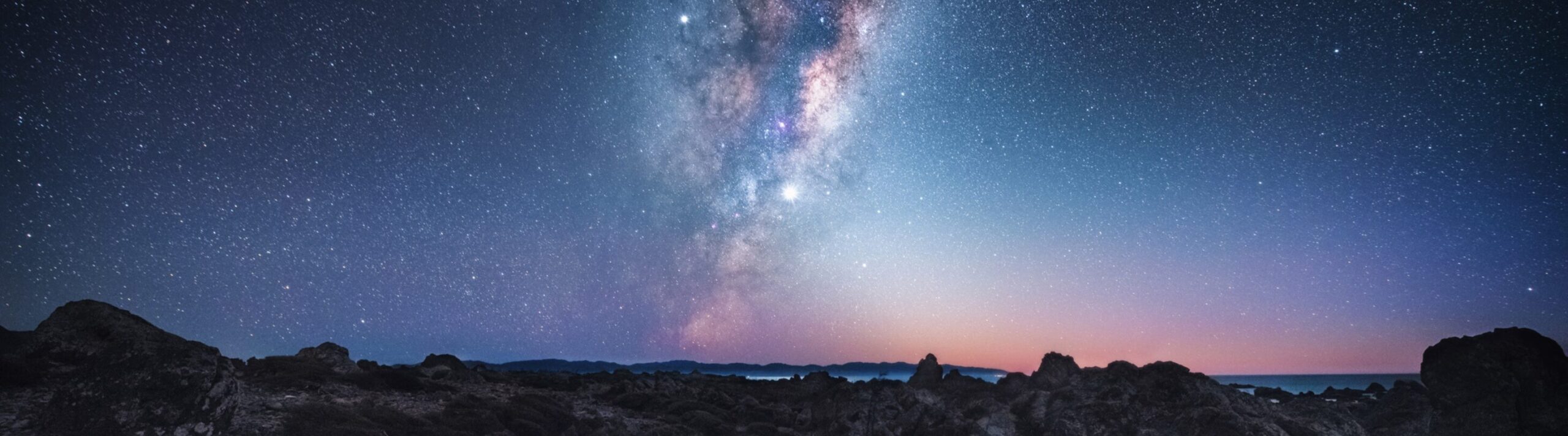Mt Cook Lakeside Retreat / Pukaki Observatory under the night sky