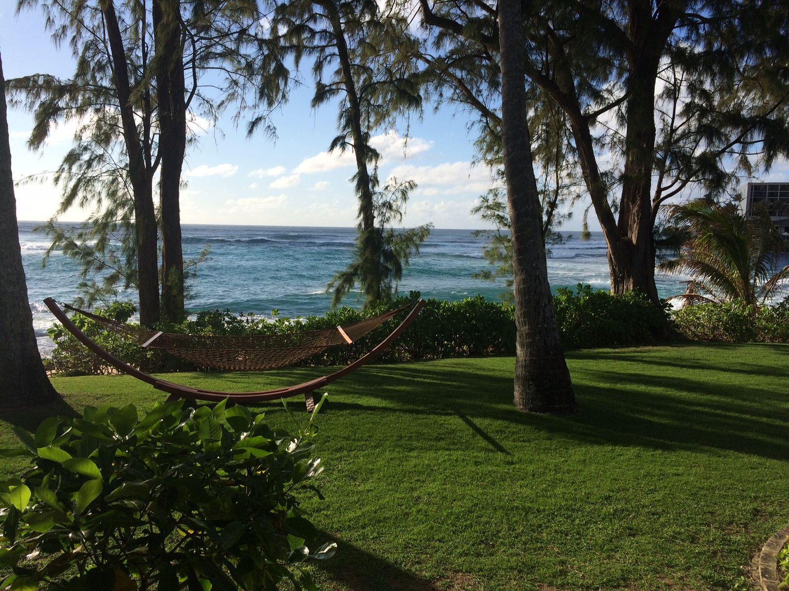 The Ritz-Carlton O'ahu, Turtle Bay under the night sky